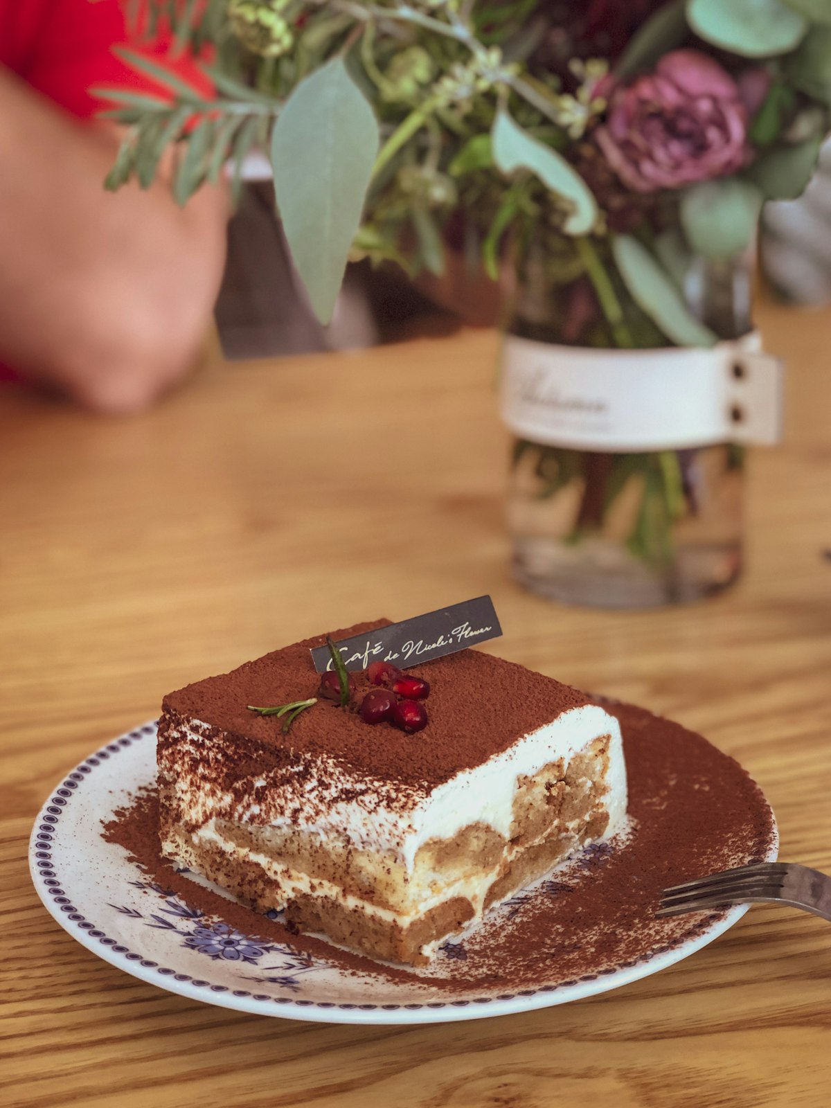 Tiramishu Cake